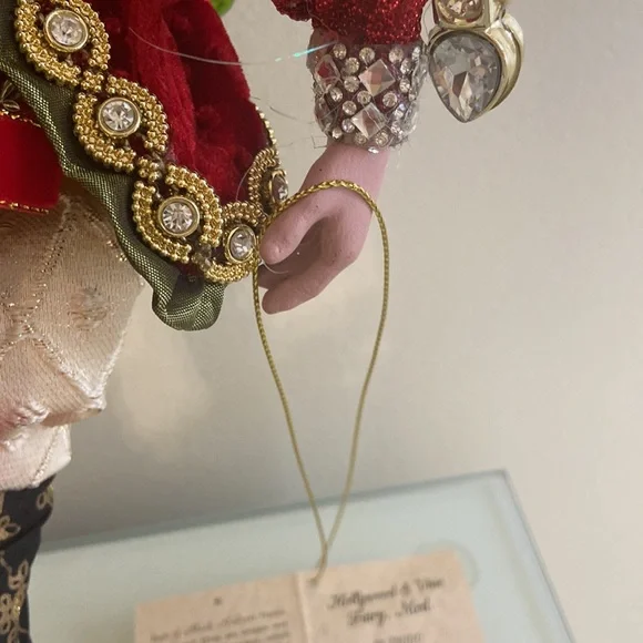 Mark Roberts Christmas Santa Fairy - Picture 9 of 16